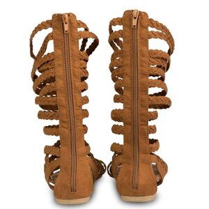 ##750, NWT Gladiator Sandal